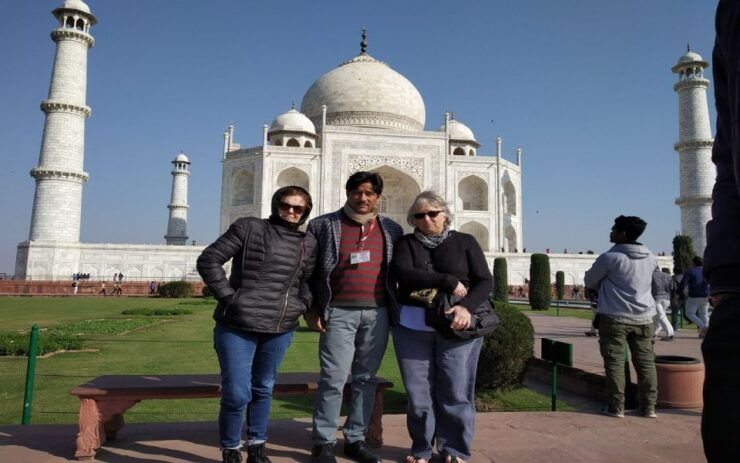 Agra: Taj Mahal Guided Tour - Available Languages and Inclusions