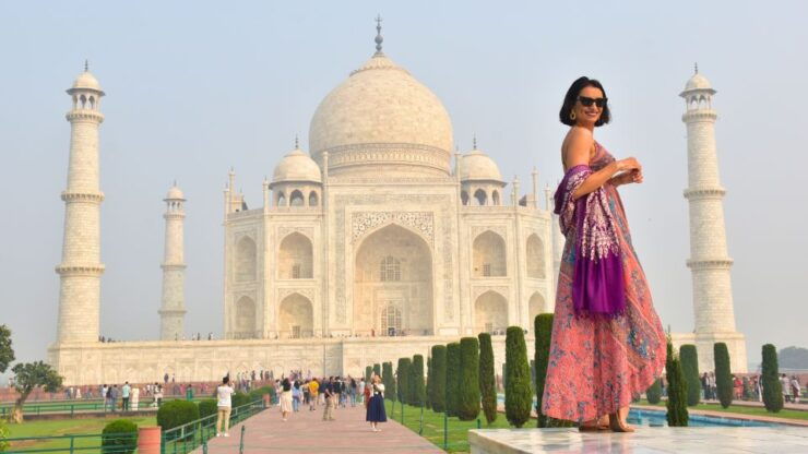 Agra: Taj Mahal Guided Tour With Skip the Line - Booking and Duration