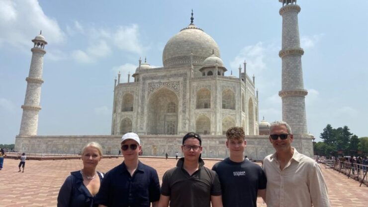 Agra : Taj Mahal & Mausoleum Tour With Skip-the-Line Entry - Good To Know