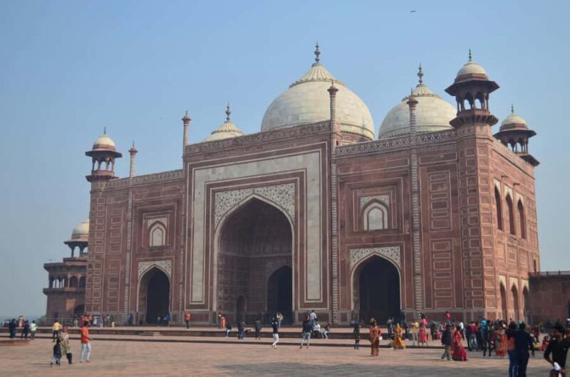 Agra: Taj Mahal Skip-The-Line, Agra Fort & Baby Taj Tour - FAQs