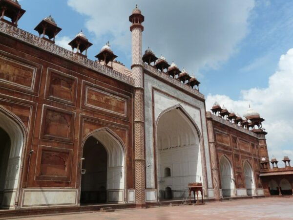 Agra: Taj Mahal Tour With Heritage Walk - Directions