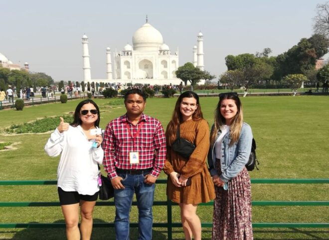 Agra: Taj Mahal Tour With Skip-The-Line Tickets And Guide - Booking