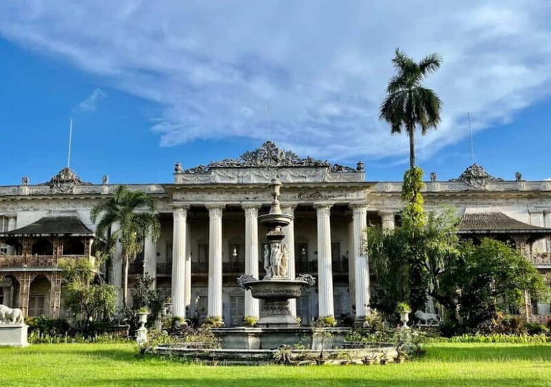 Agra: Taj Mahal Walking Tour with Street Food Tour - A Close-Up Look at the Tour Experience