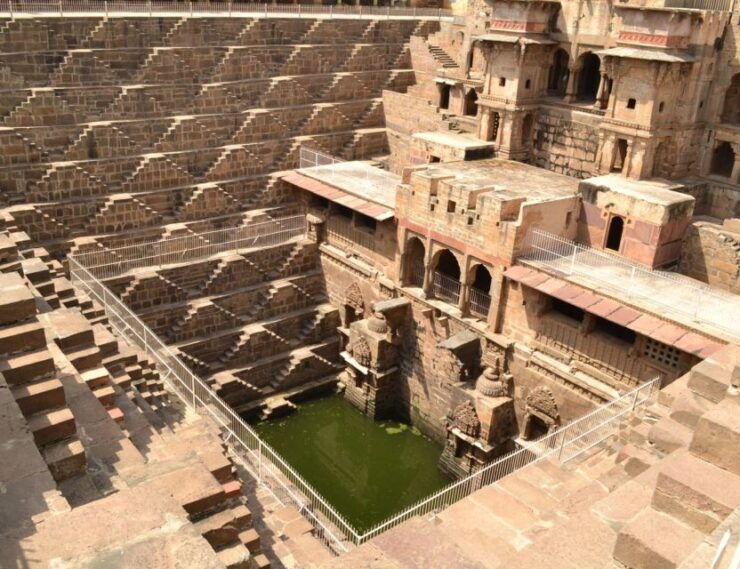 Agra to Jaipur Cab via Fatehpur Sikri & Abhaneri Stepwell - Booking Information