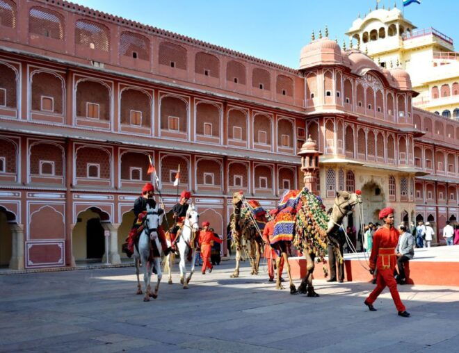 Agra to Jaipur Cab via Fatehpur Sikri & Abhaneri Stepwell - Important Information