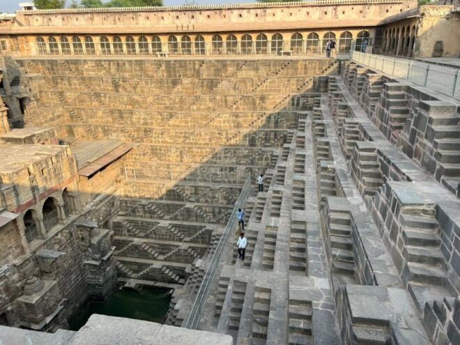 Agra to Jaipur Transfer With Fatehpur-Sikri Fort & Step-Well - Frequently Asked Questions