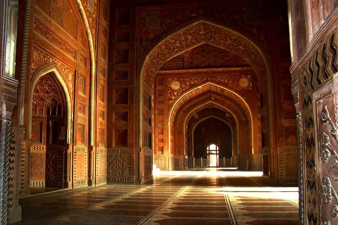 Agra,Taj Mahal With Fatehpur Sikri Day Trip From Delhi Includes Guide - Pricing and Reviews