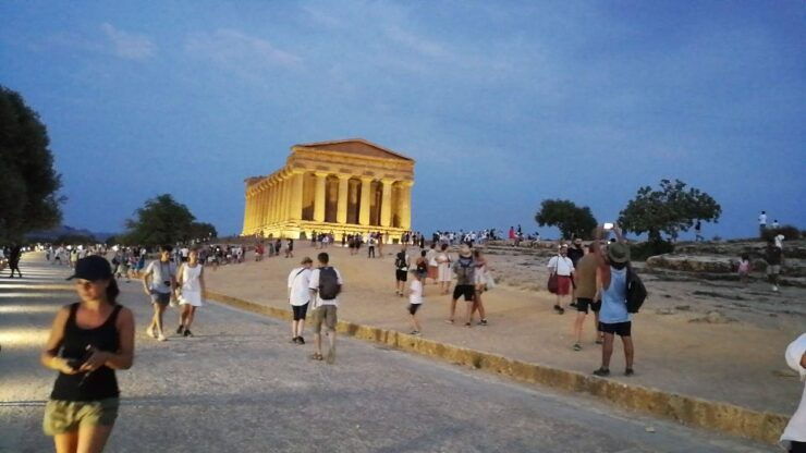 Agrigento: Skip-the-Line Valley of the Temples Night Tour - Tour Details