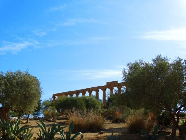 Agrigento: Walking Tour of Ancient Akragas With Local Guide - Frequently Asked Questions