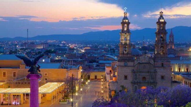 Aguascalientes: Walk Through the City of Aguascalientes - Discovering the Palenque of the San Marcos National Fair