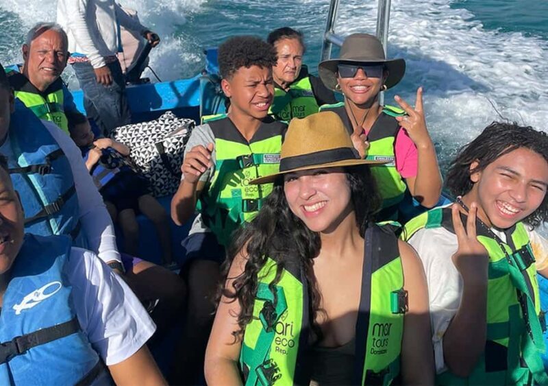 Águilas Bay, Pedernales All Inclusive experience - The Journey Begins: Comfortable Transportation & Pickup