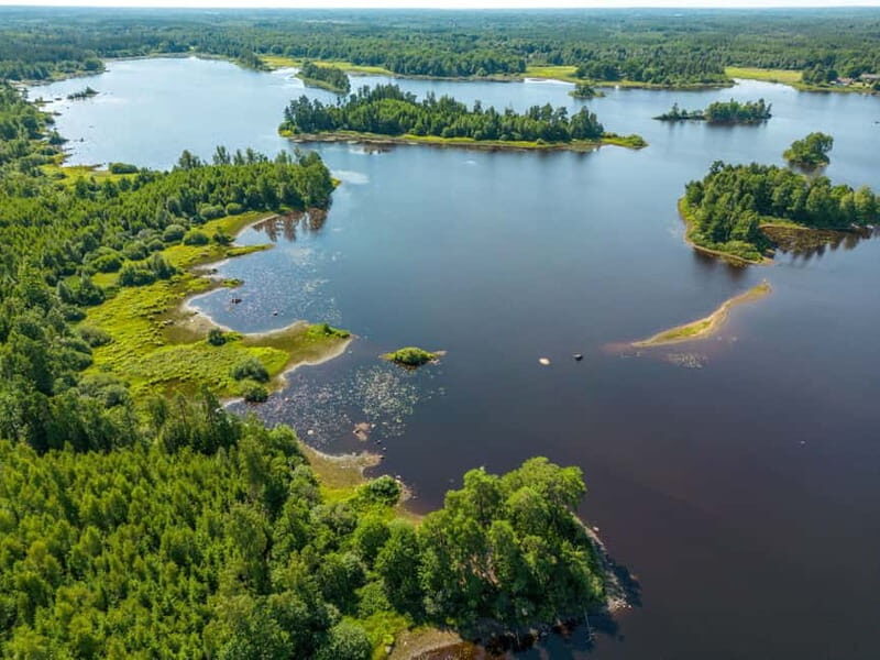 Agunnaryd: Canoe Adventure in Swedish Rivers and Lakes - An Introduction to the Agunnaryd Canoe Experience
