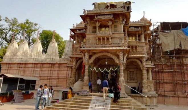 Ahmedabad: City Tour for an Immersive Cultural Experience - Availability and Booking Information