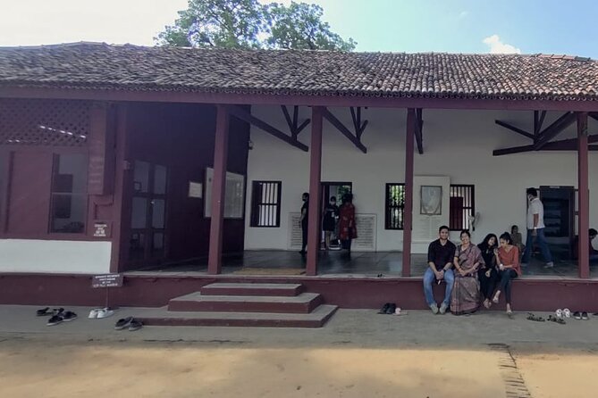 Ahmedabad Heritage Trail: A Journey Through Time - Pickup and Accessibility