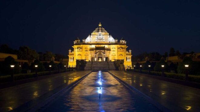 Ahmedabad: Private Car Hire With Driver for 4 Hours/40kms - Experience Highlights
