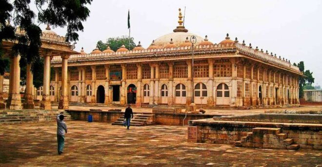 Ahmedabad: Private Transfer to Udaipur - Service Inclusions