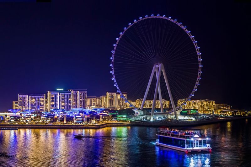 Ain Dubai Houseboat Experience in Dubai - What the boat ride is like