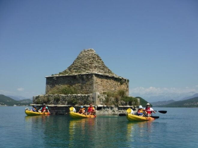 Ainsa: 3-Hour Guided Kayaking Tour on Lake Mediano - Important Information