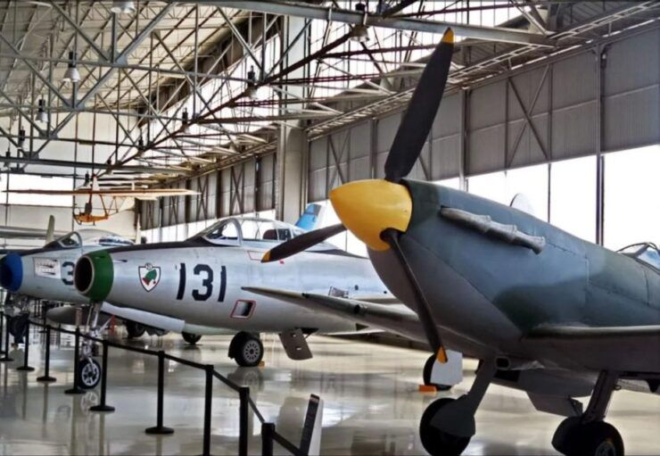 AIRCRAFT LOVERS FULL DAY TOUR AT LISBON - Booking Information