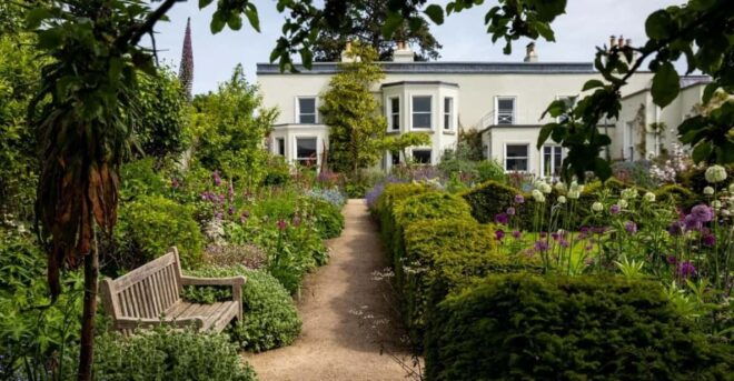 Airfield Estate: General Admission - Explore the Gardens
