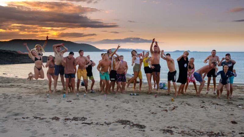 Airlie Beach: 2-Night Whitsundays Sailing Trip with Meals - The Value for Money