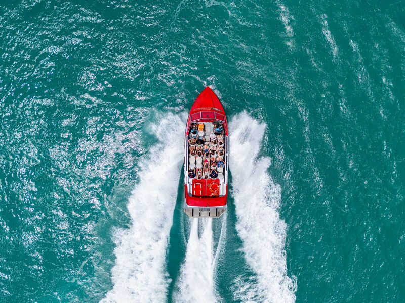 Airlie Beach Jet Boat Thrill Ride - What the 30-minute format means for your day