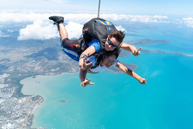 Airlie Beach Tandem Skydive Over the Whitsunday Islands - Good To Know