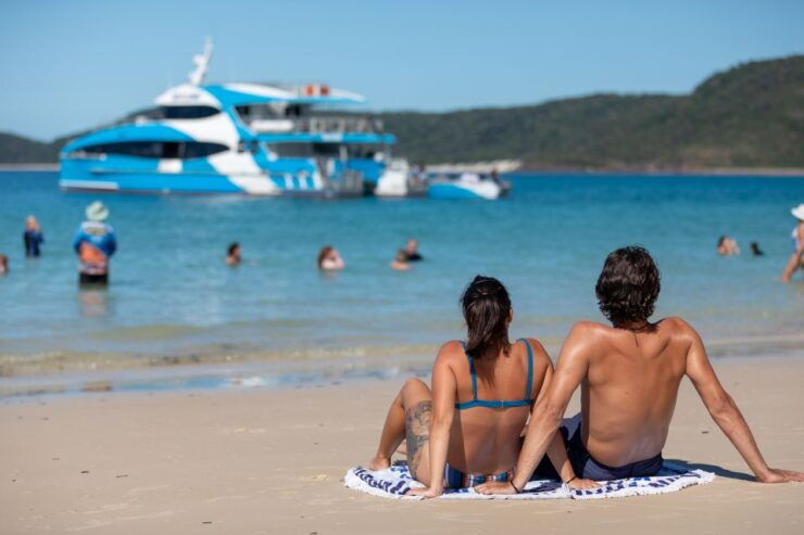 Airlie Beach: Whitehaven Beach Big Island Day Tour - Experience
