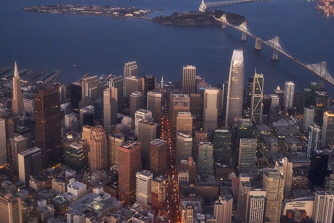 Airplane - San Francisco Bay Airplane Tour - Highlighted Landmarks