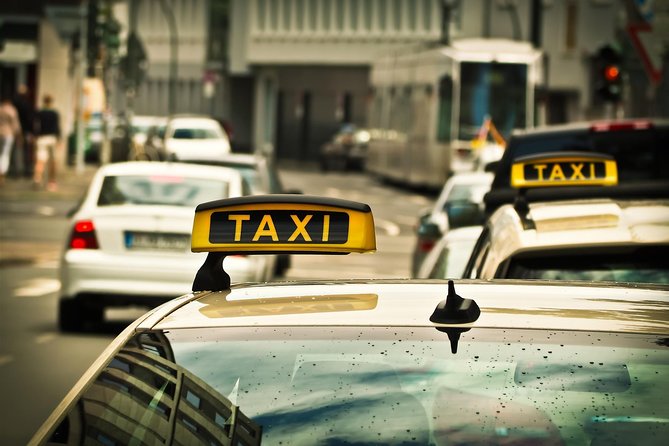 Airport (CMB) to Colombo Private Taxi 24/7 Car, Van. - Good To Know