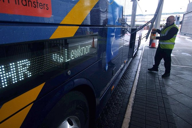 Airport Coach Service From Oxford to Heathrow - Service Details