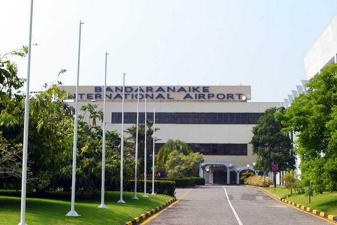 Airport Drop From Tangalle - Location and Transportation