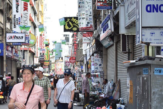 Airport Layover Colombo day tour, the city of dreams - FAQs