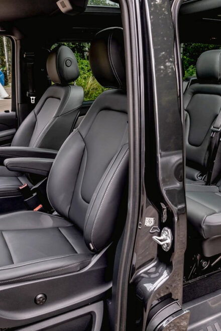 Airport Limousine Transfer: Arlanda Airport to Stockholm - Driver and Language Support