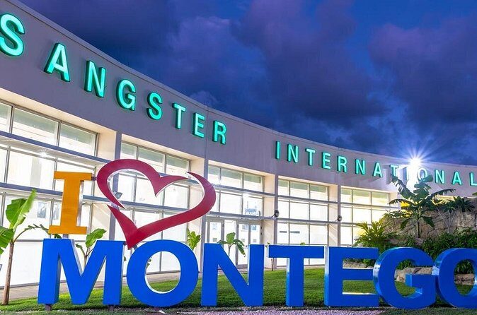 Airport Pickup, Dropoff to any Resort or Airbnb in Montego Bay - The Driver’s Role