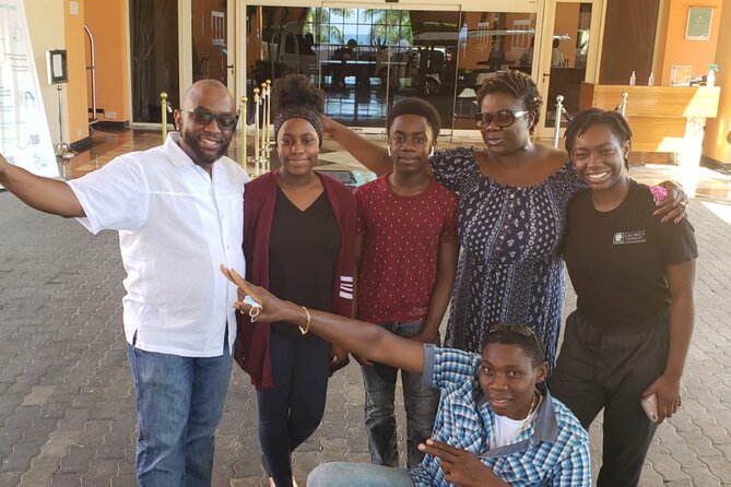 Airport Round Transfer Excellence,Coral Springs,Paladium, Royaltan Blue Waters - Meeting and Pickup Details