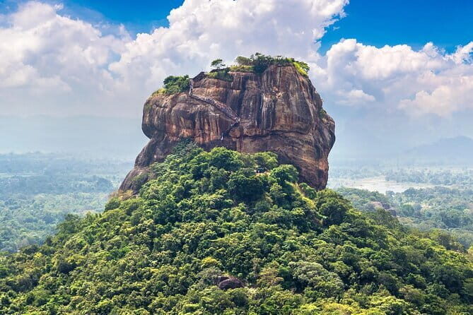 Airport Taxi Transfers from Colombo Airport to Sigiriya - Airport Taxi Transfers from Colombo Airport to Sigiriya – A Practical and Comfortable Choice