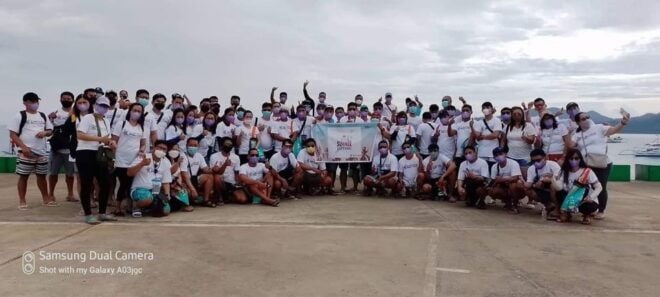 Airport to Astoria Palawan - Travel Time and Distance
