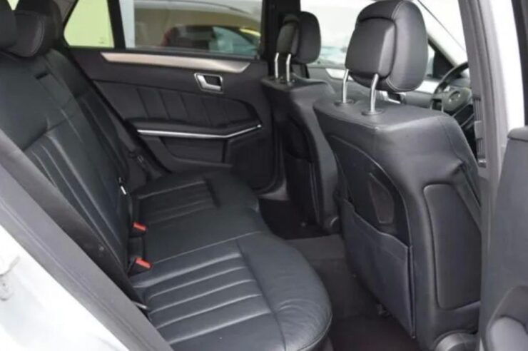 Airport Transfer - Premium Taxi Service Offered