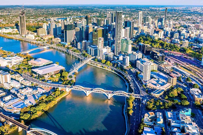 Airport Transfer: Brisbane to Brisbane Airport BNE in Luxury Car - Accessibility Information