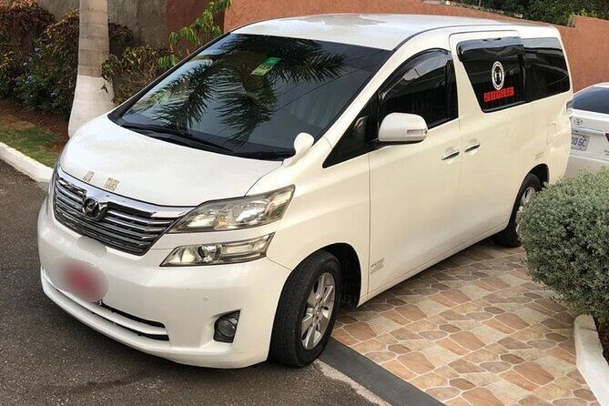 Airport Transfer - From MBJ to Ocho Rios Hotels - An In-Depth Look at the Transfer Experience