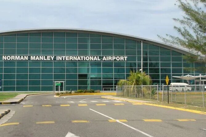 Airport Transfer from NMIA to Hotels in Kingston - Good To Know