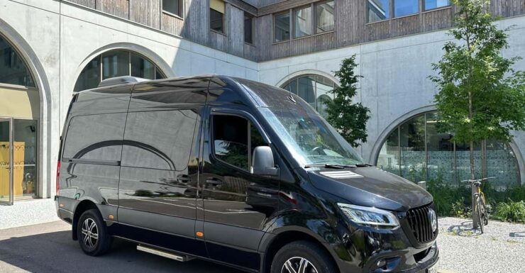 Airport Transfer From Tarbes Lourdes to St Jean Pied De Port - Key Points