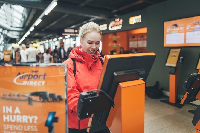 Airport Transfer in Iceland From Reykjavik City to Keflavik Airport One Way - What To Expect and Additional Info