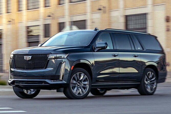 Airport Transfer: Mexico to Mexico Airport NLU by Luxury SUV - Good To Know