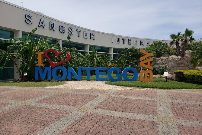 Airport Transfer Montego Bay: Riu Montego / Reggae / Palace - Good To Know
