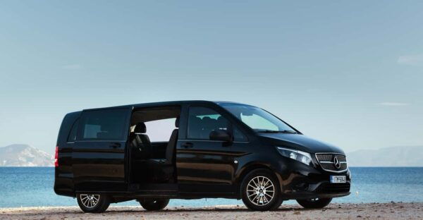 Airport Transfer & Port Transfers - Driver Qualifications and Service