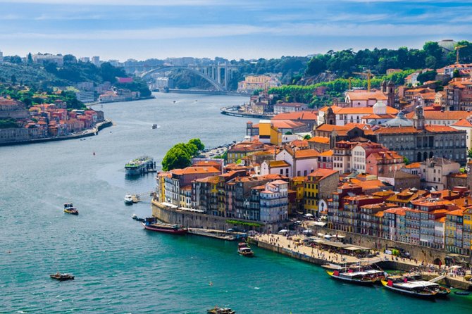 Airport Transfer: Porto Airport OPO to Porto in Luxury Van - Directions