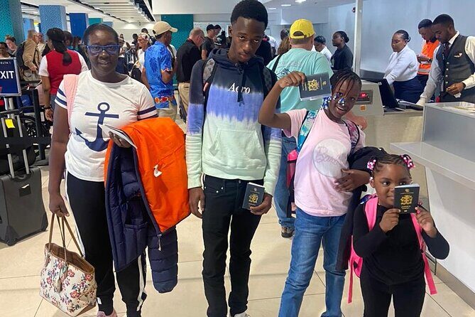 Airport Transfer Roundtrip Service from Montego Bay to Ocho Rios - An Overview of the Experience