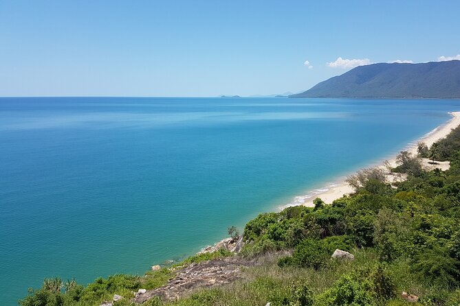 Airport Transfers Between Cairns Airport and Cairns City - The Sum Up